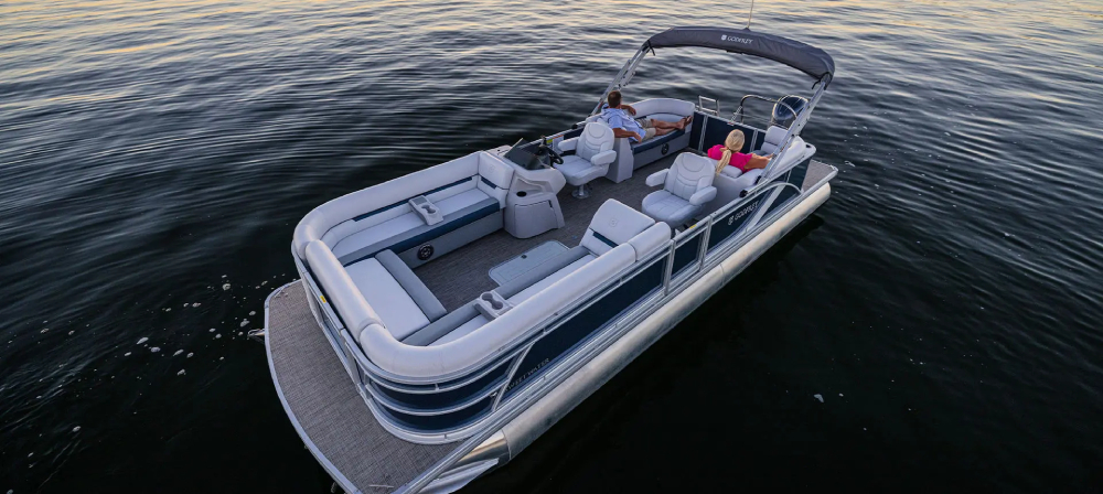 Godfrey 2486 Pontoon – Spacious, Smooth & Perfect for Any Occasion